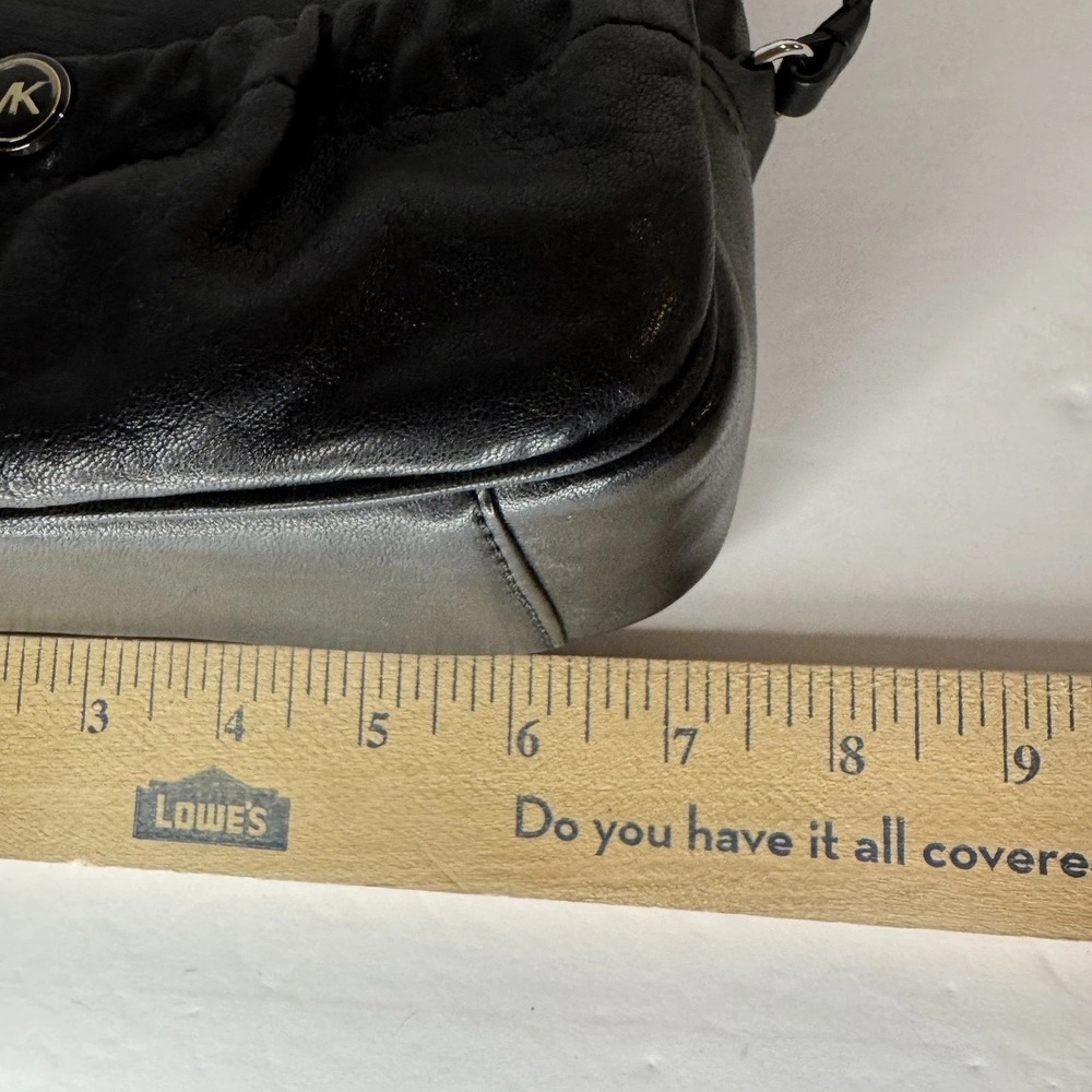 MICHAEL Michael Kors Bunched Front Pocket Mini Shoulder Bag Rare Find Leather - Picture 13 of 16